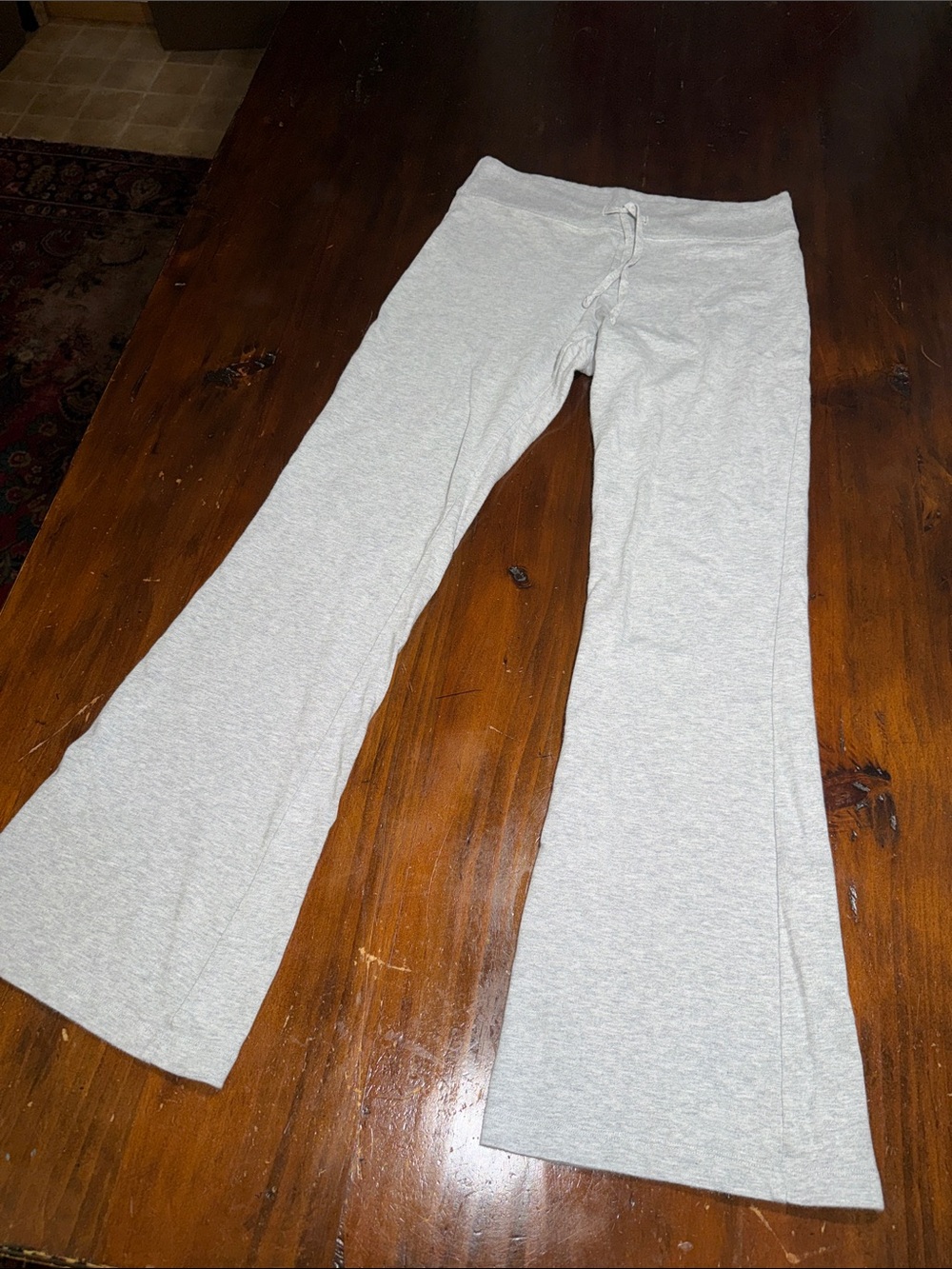 BRANDY MELVILLE GRAY WIDE-LEG JOGGERS💖